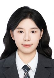 杨张英